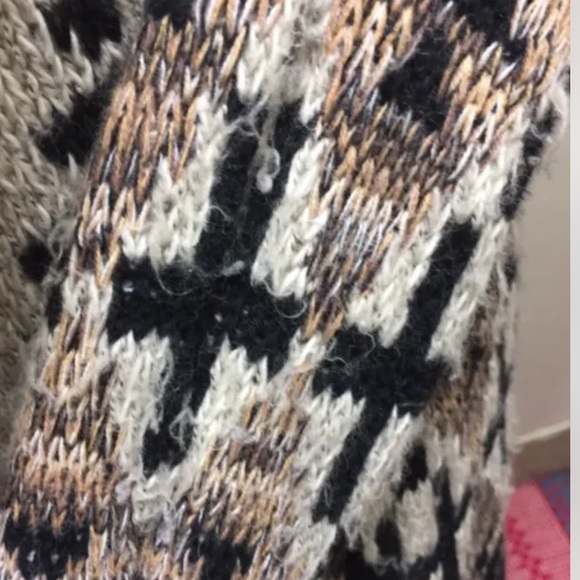 Sun & Shadow Women Sweater Coat Overpiece  Tribal Print Cream Brown XS - Picture 8 of 11